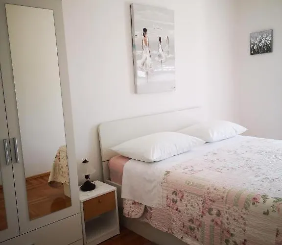 Prosperina Hvar 2 아파트 흐바르